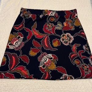 Elegant Floral Women's Mini Skirt